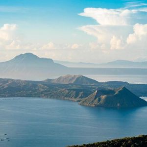 Mont Wind Hotel Tagaytay Powered By Cocotel